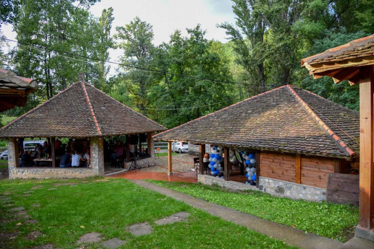 Апартаменты Poljoprivredno Turisticko Domacinstvo Deguric Валево Экстерьер фото